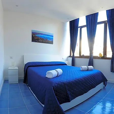 Al Centro Del Golfo 3* Торре-дель-Греко